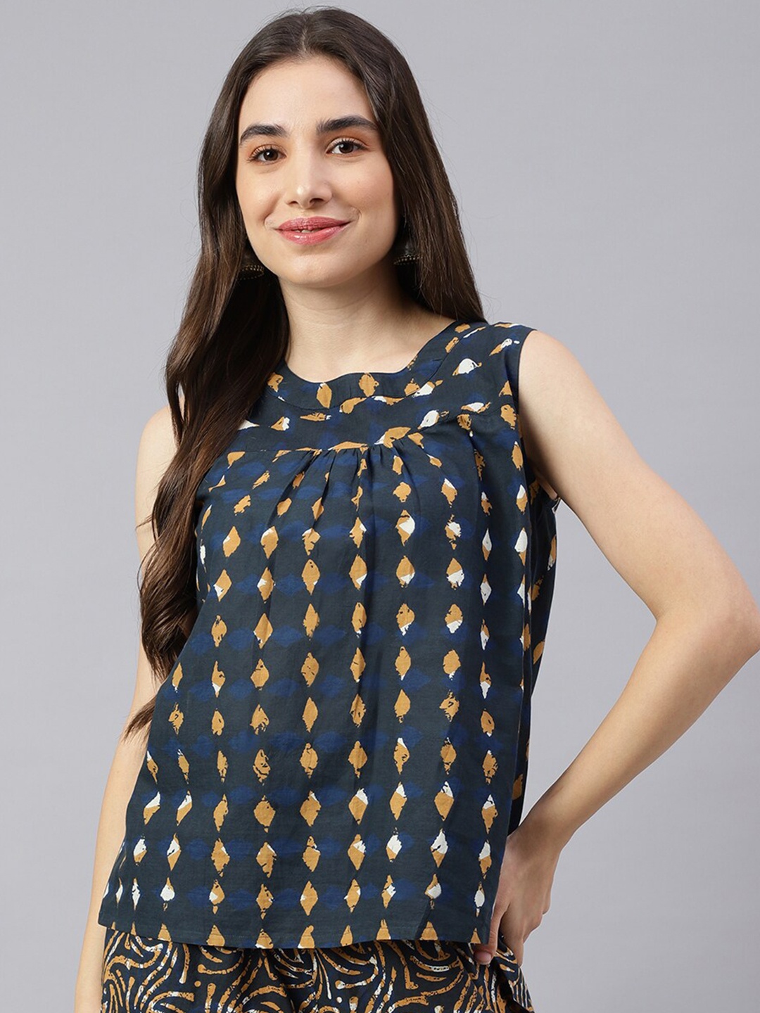 

DECKEDUP Green & Blue Print Pure Cotton Top
