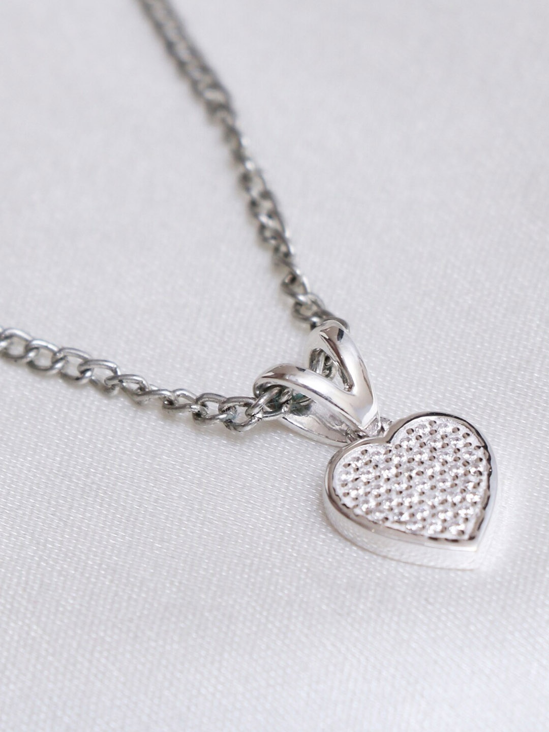 

HIFLYER JEWELS 92.5 Pure Silver Silver-Toned White CZ Stones-Studded Pendant With Chain