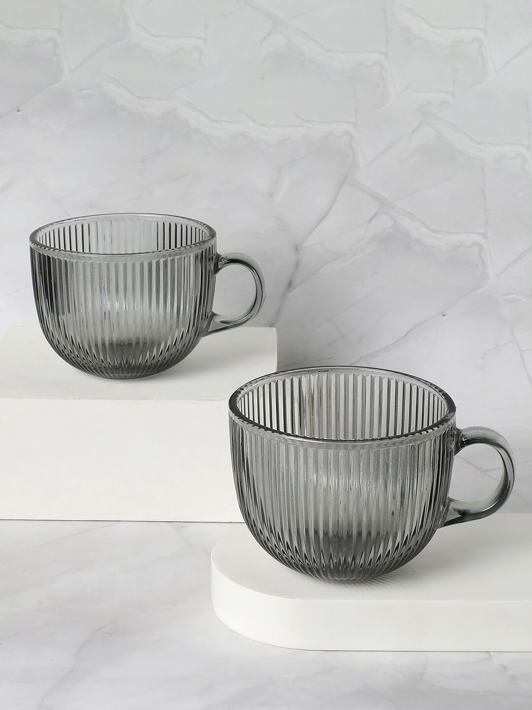 

Bonhomie Stained Set of 2 Transparent Textured Glass Cups 200 ML Each
