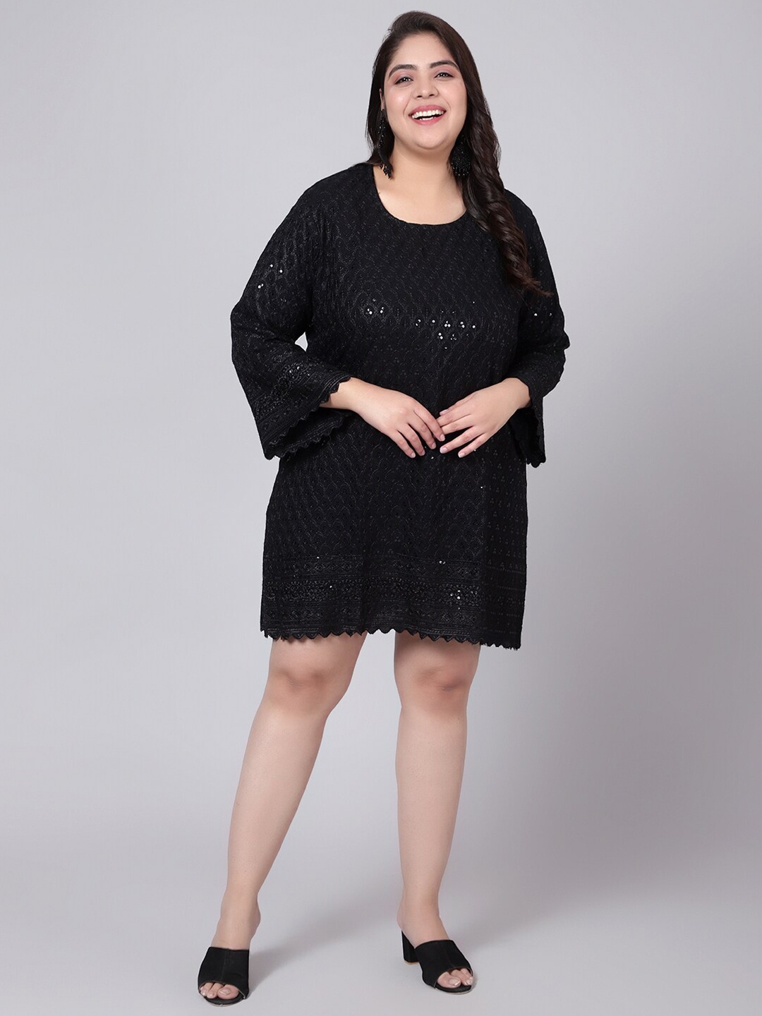 

Indietoga Plus Size Black Embroidered & Sequinned Scalloped A-Line Knee-Length Dress