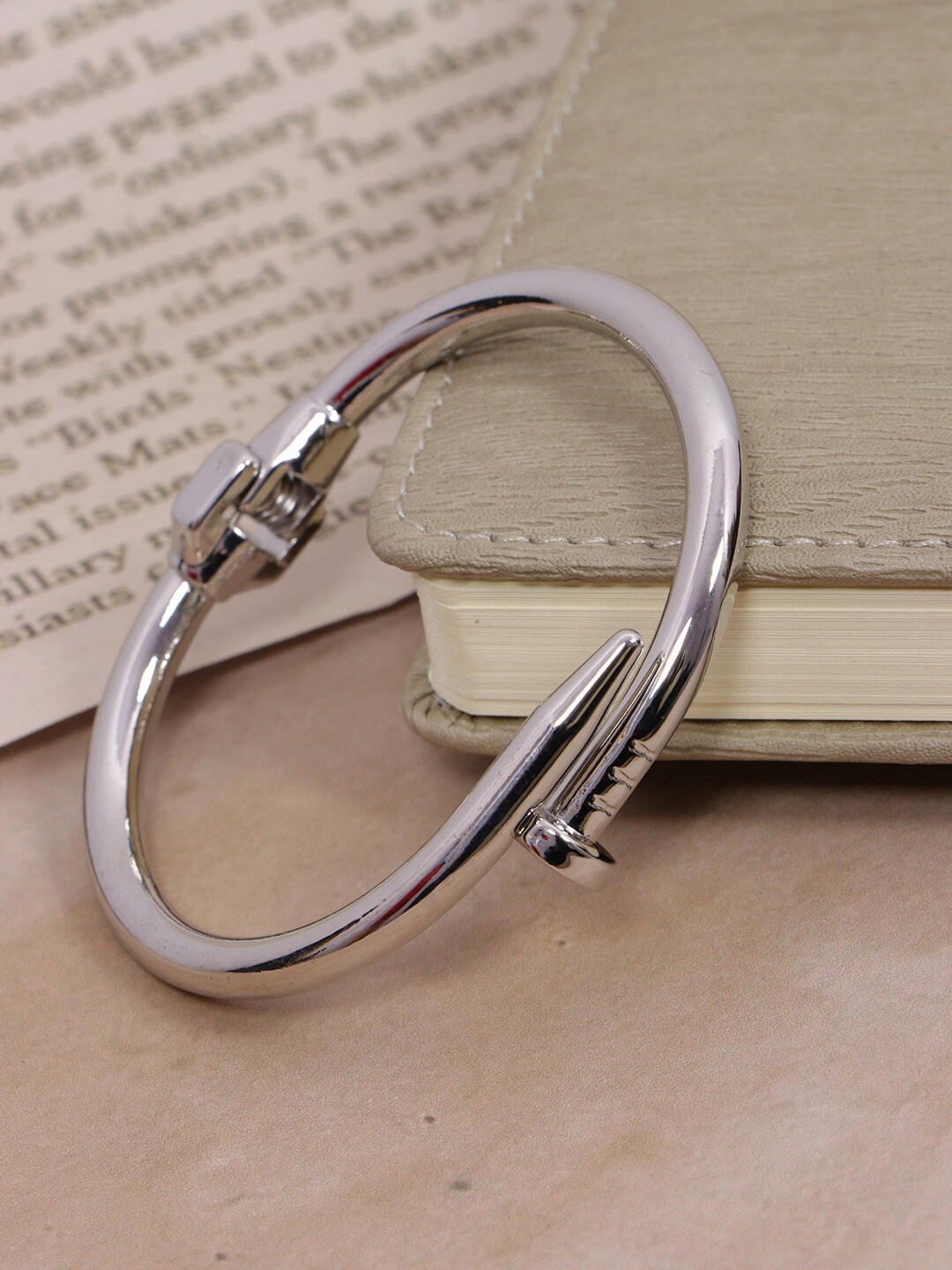 

Crunchy Fashion Women Enamelled Silver-Plated Kada Bracelet