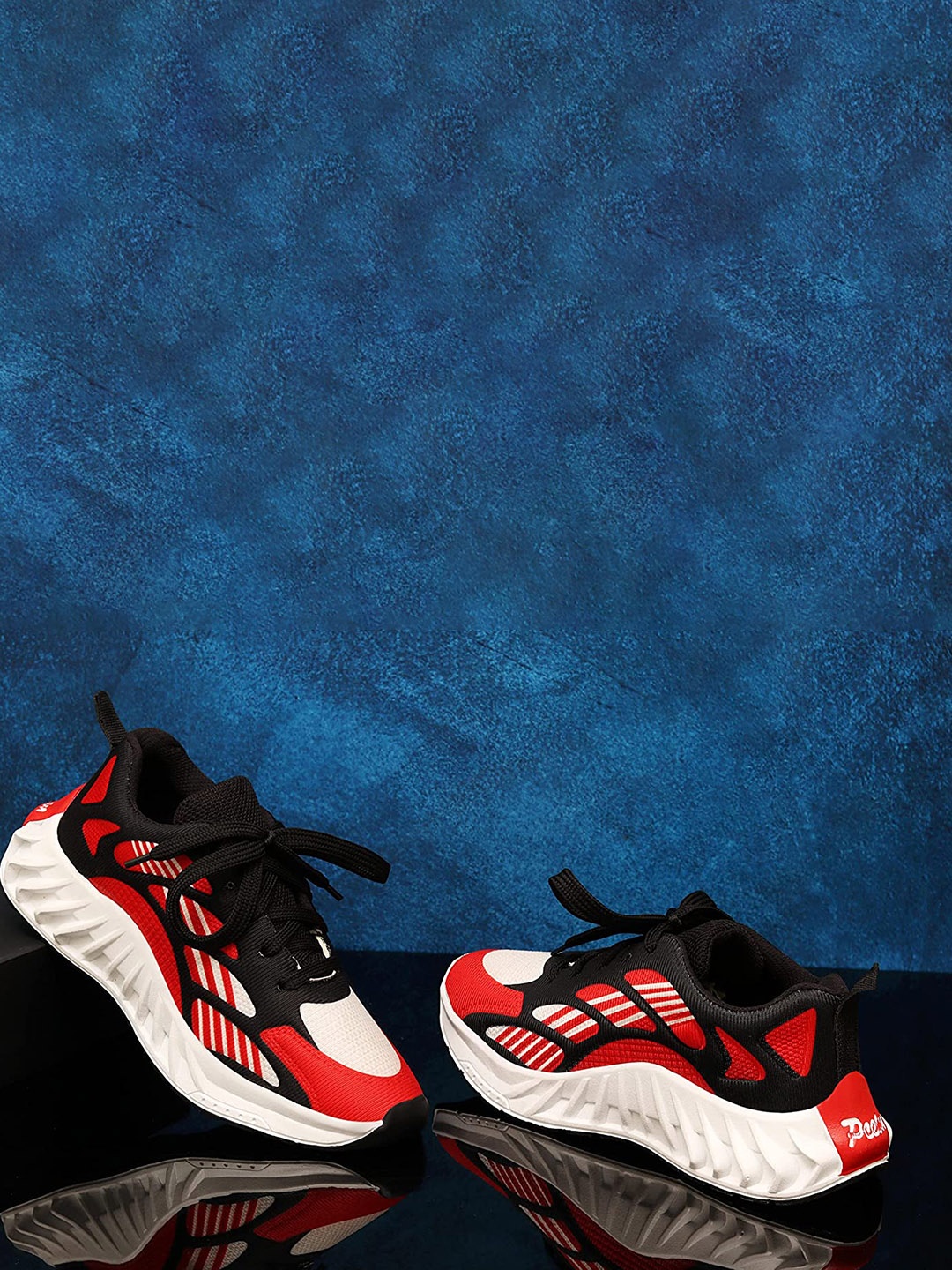 

FASHION FASTER Boys Red Colourblocked Sneakers