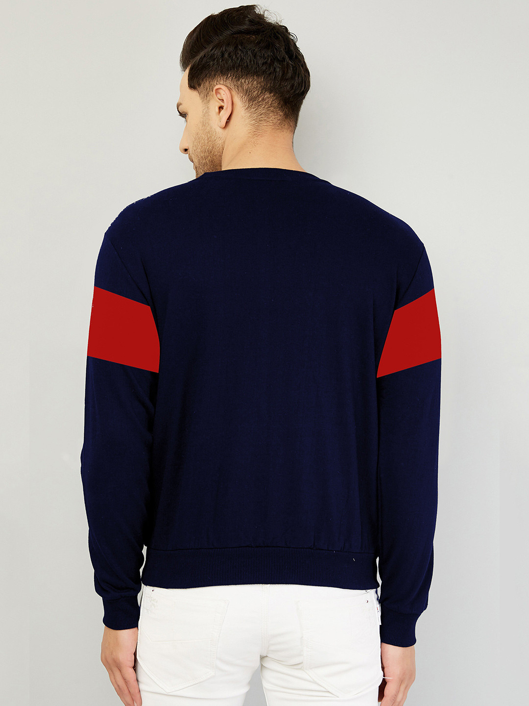 

AUSK Men Blue Checked Sweatshirt