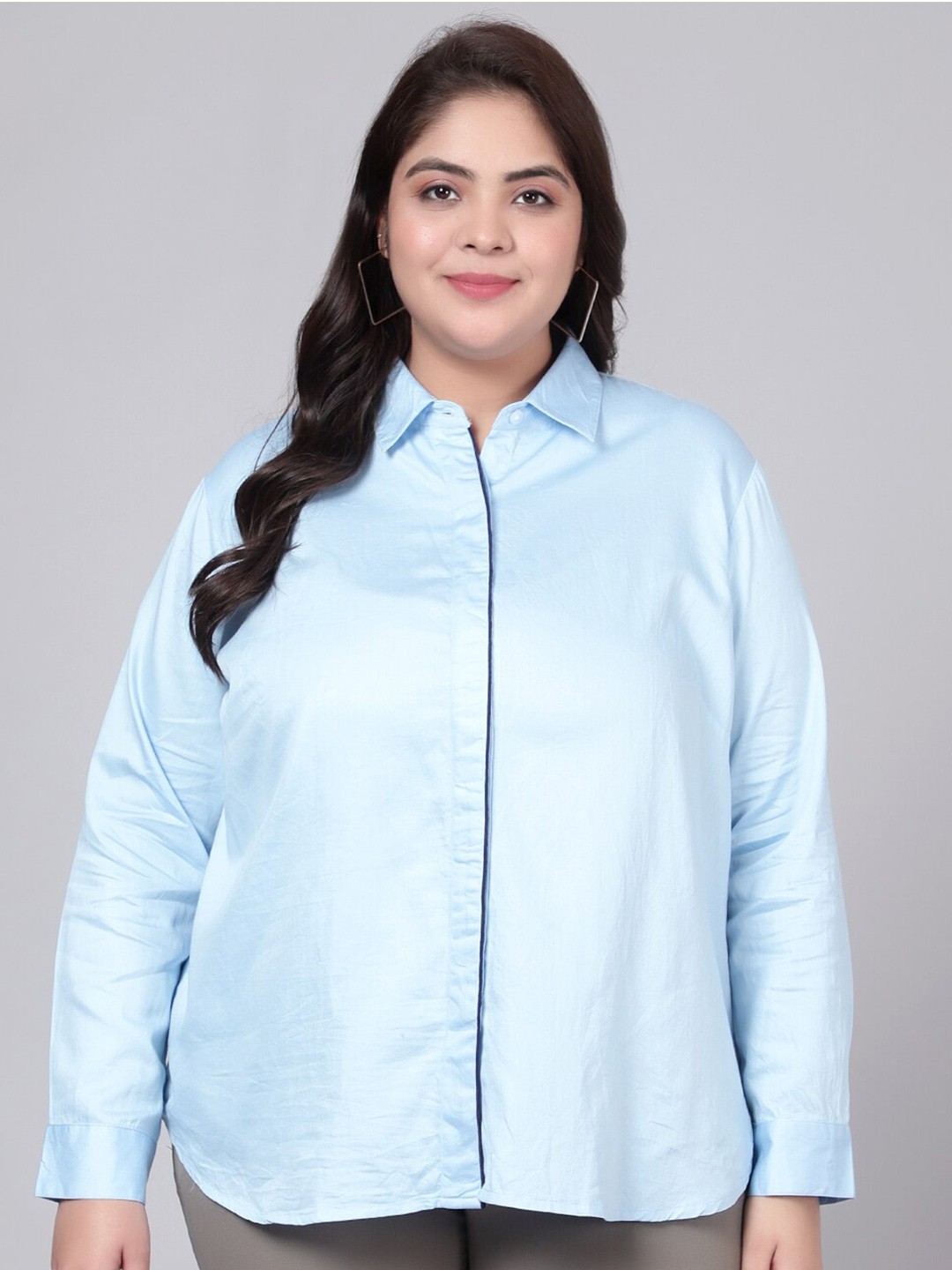 

Indietoga Women Blue Classic Slim Fit Plus Size Cotton Formal Shirt