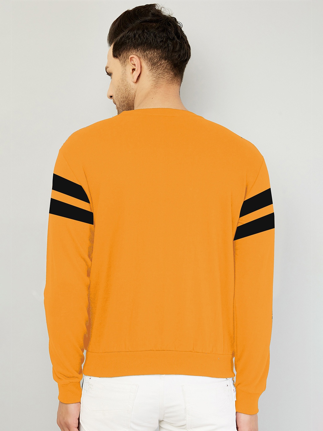 

GESPO Men Grey Checked Sweatshirt
