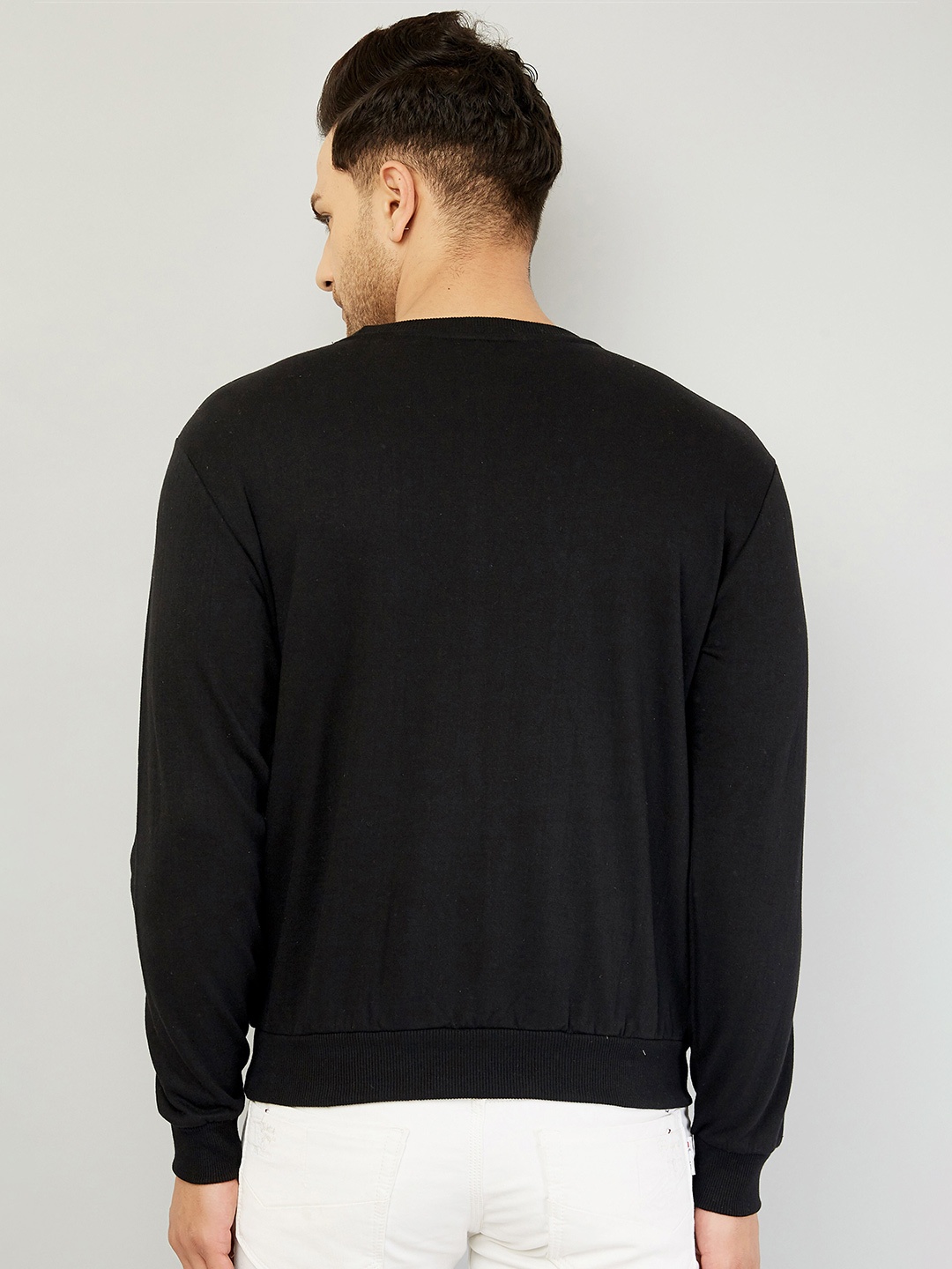 

GESPO Men Black Checked Sweatshirt