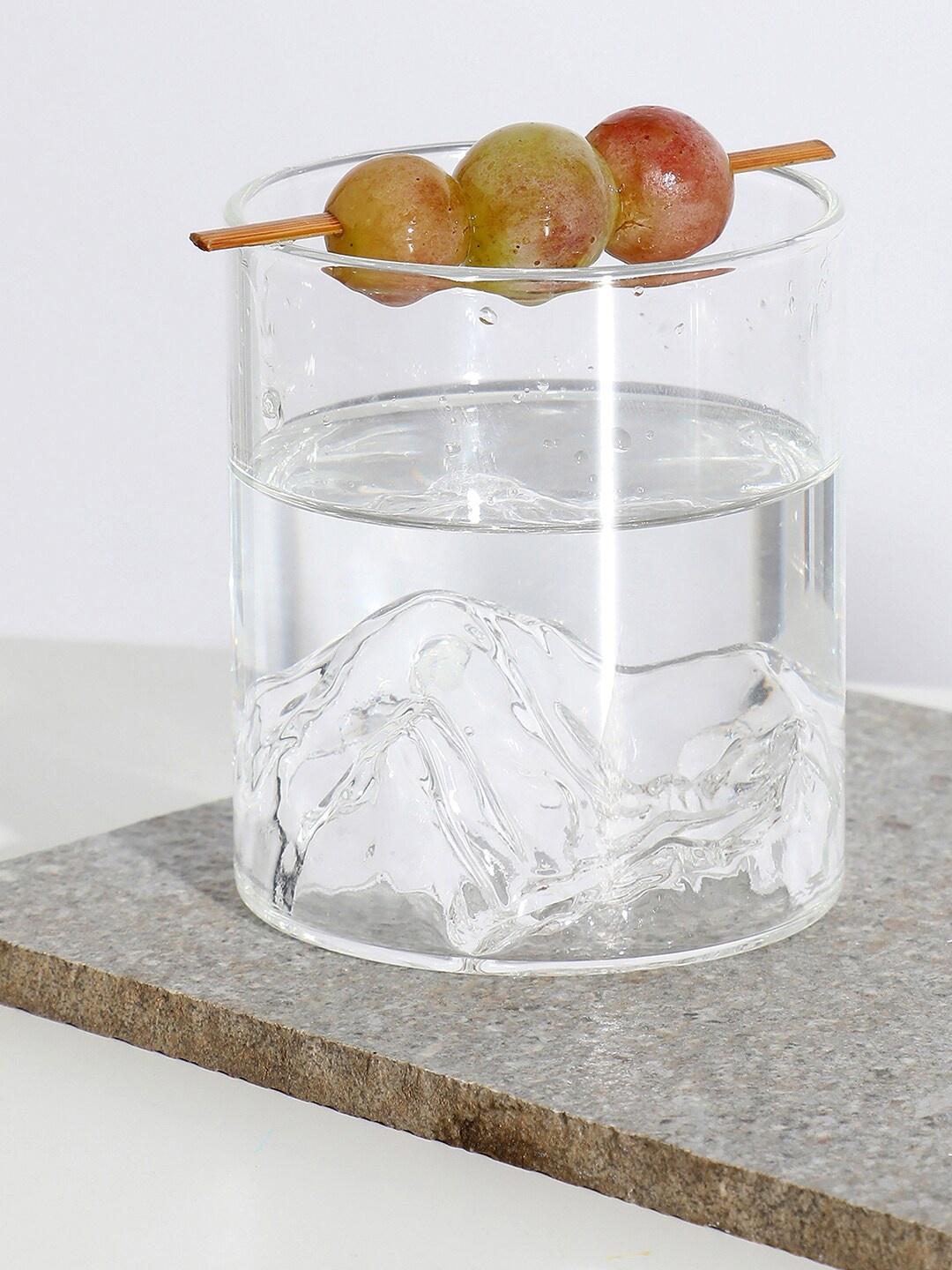 

Bonhomie Transparent Solid Glass Tumbler