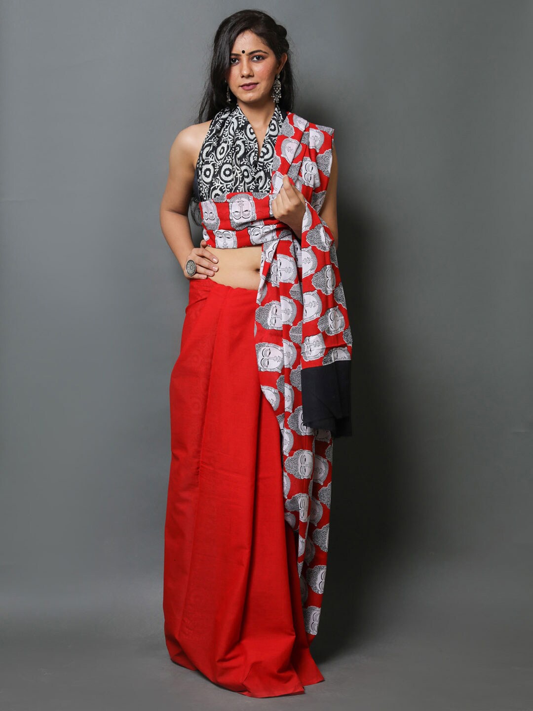 

BUTA BUTI Red & White Ethnic Motifs Pure Cotton Saree
