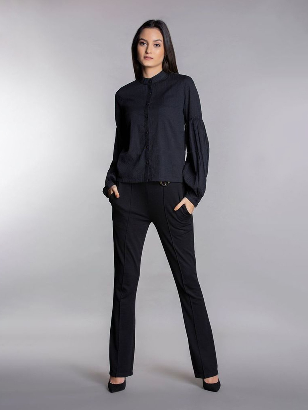 

MKOAL Women Black Relaxed Cotton Casual Shirt