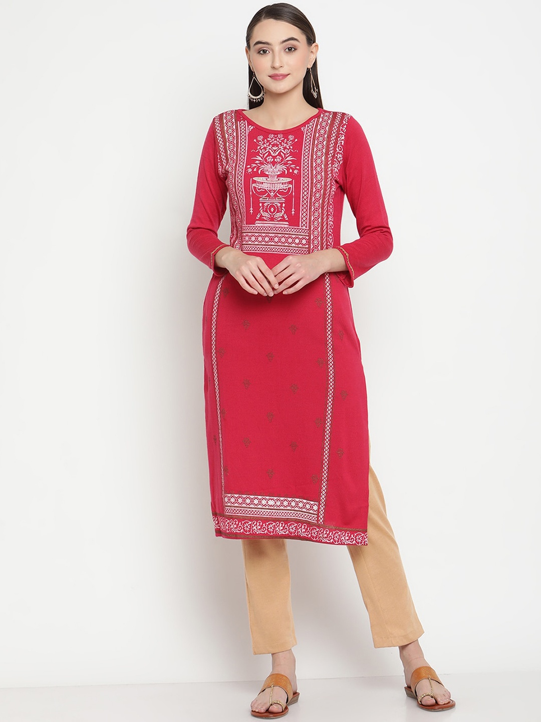 

Be Indi Women Round Neck Ethnic Motifs Straight Side Slits Regular Kurta, Fuchsia