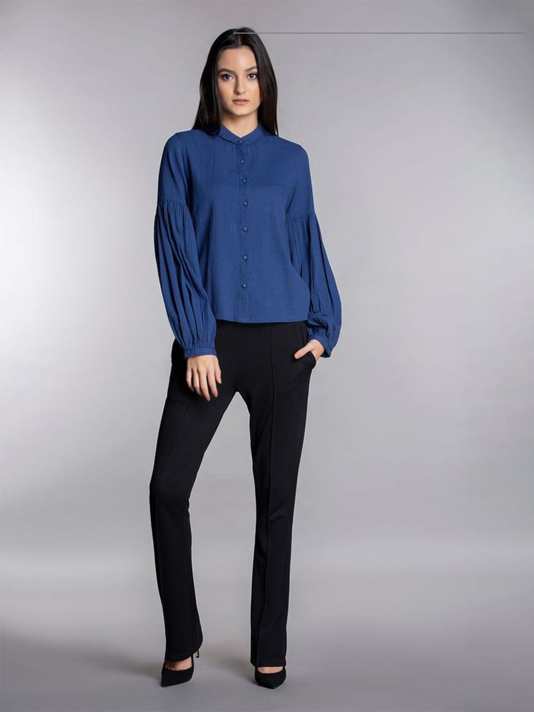 

MKOAL Women Blue Relaxed Cotton Casual Shirt