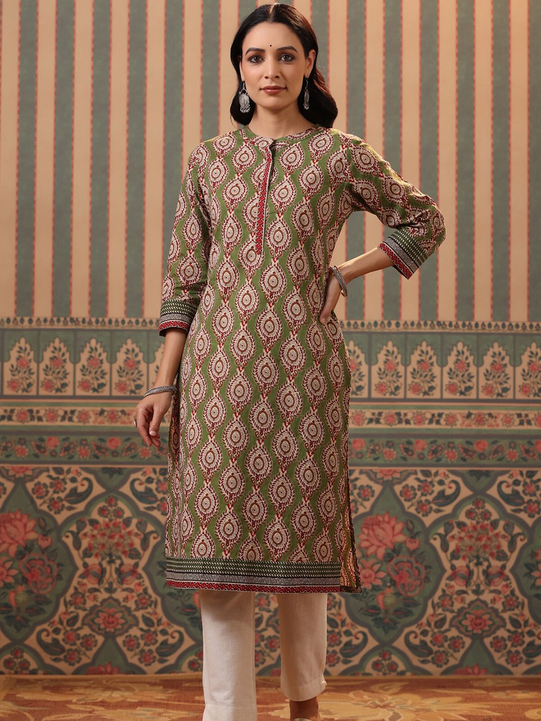 

Rain & Rainbow Women Green Ethnic Motifs Printed Cotton Anarkali Kurta