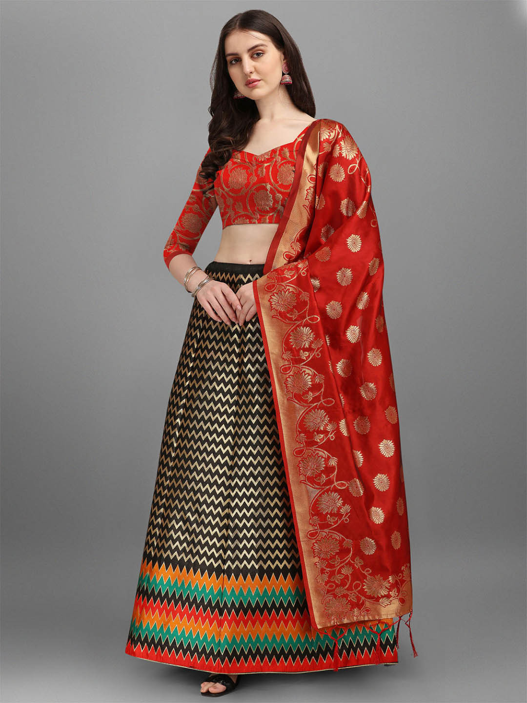 

Dhyey Fashion Ready to Wear Lehenga & Unstitched Blouse With Dupatta, Black