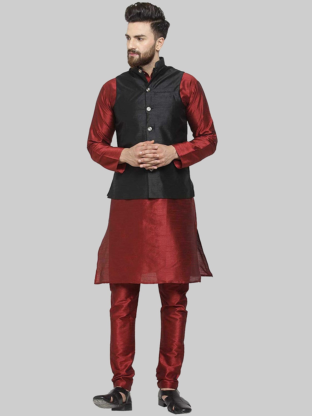 

ROYAL KURTA Men Maroon Kurta with Churidar And Nehru Jacket