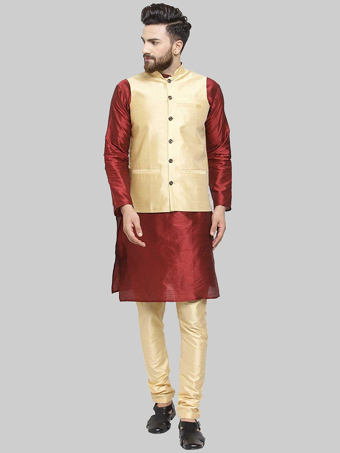 

ROYAL KURTA Men Maroon Kurta with Churidar And Nehru Jacket