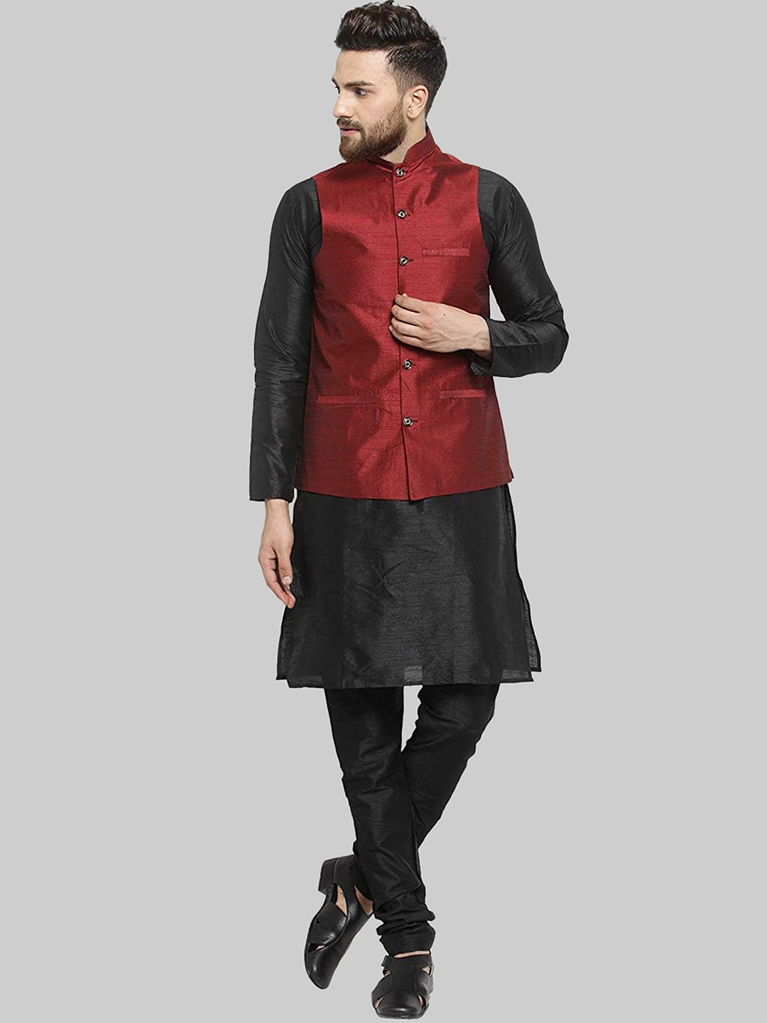 

ROYAL KURTA Men Black Kurta with Churidar & Nehru Jacket