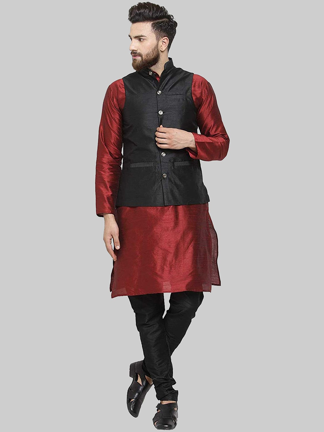 

ROYAL KURTA Men Maroon Kurta with Churidar & Nehru Jacket