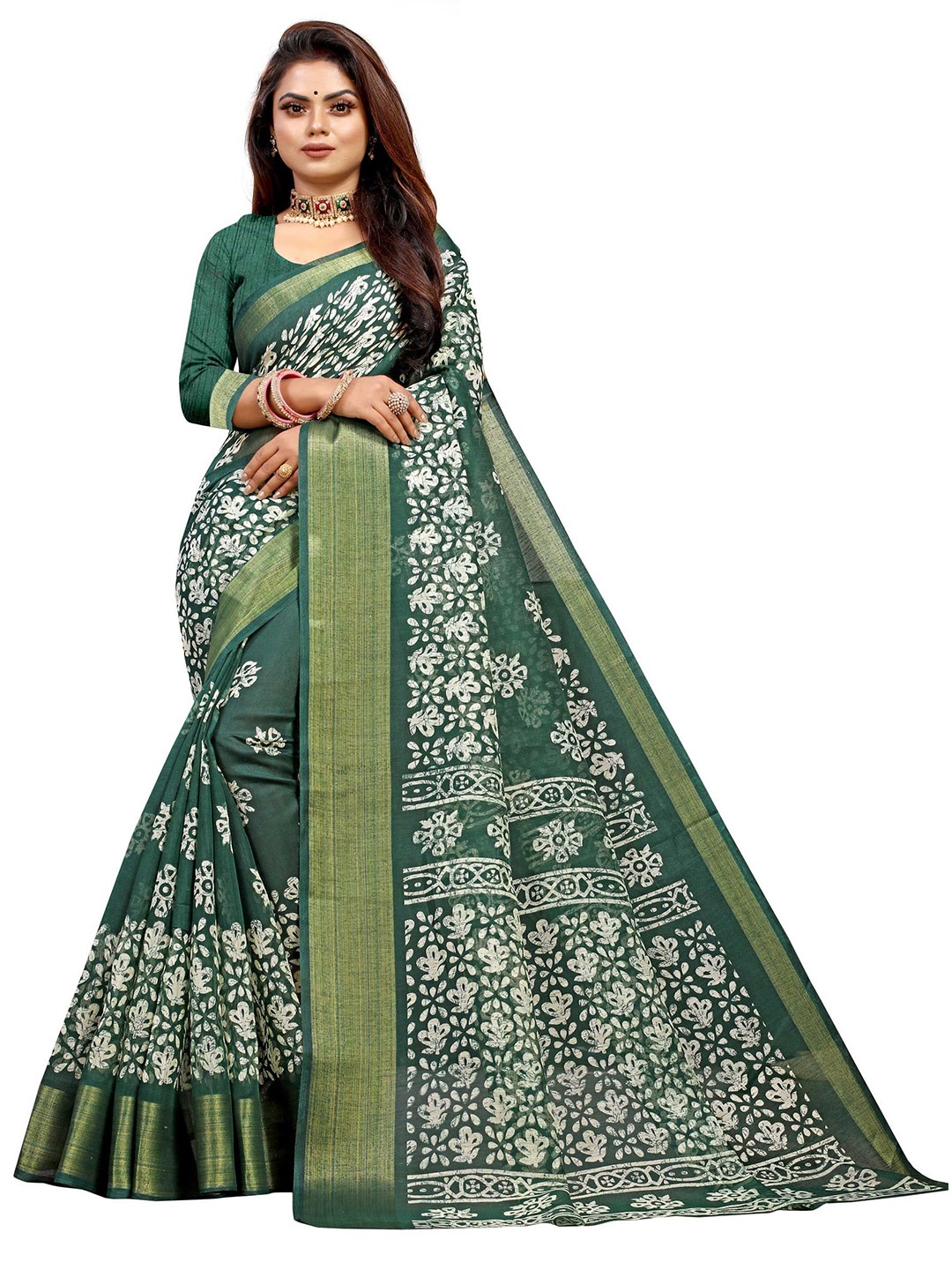 

FINIVO FASHION Green & White Zari Silk Cotton Saree
