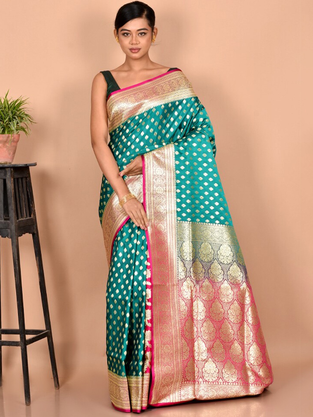 

AllSilks Sea Green & Pink Ethnic Motifs Zari Silk Blend Banarasi Saree