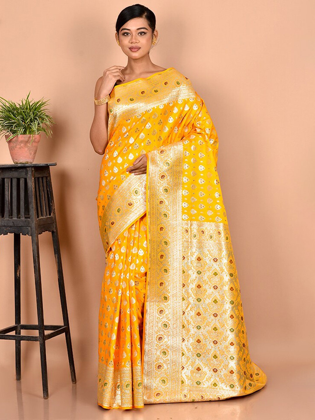 

AllSilks Yellow & Gold-Toned Ethnic Motifs Zari Silk Blend Banarasi Saree