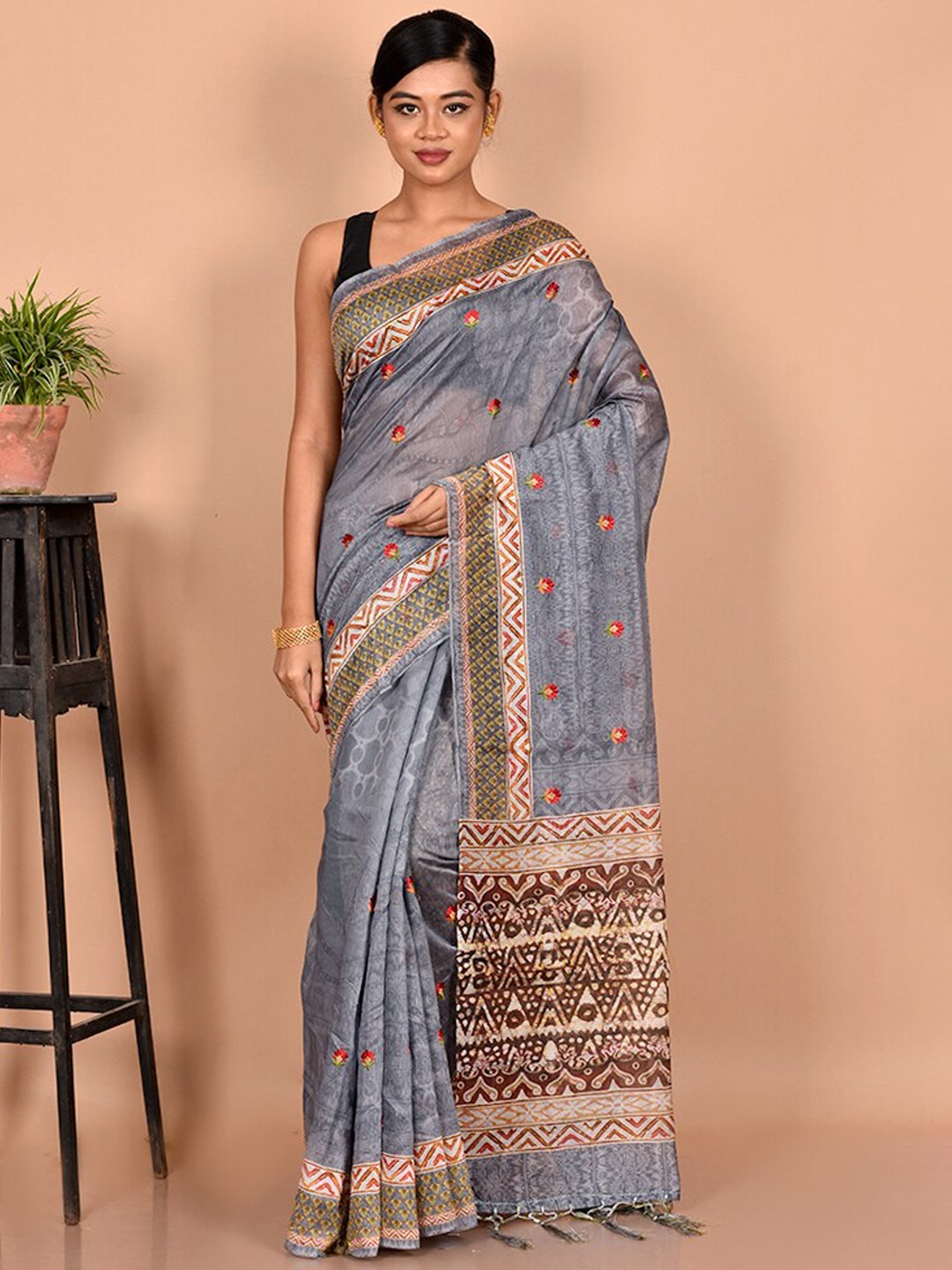 

AllSilks Grey & Red Floral Pure Cotton Saree