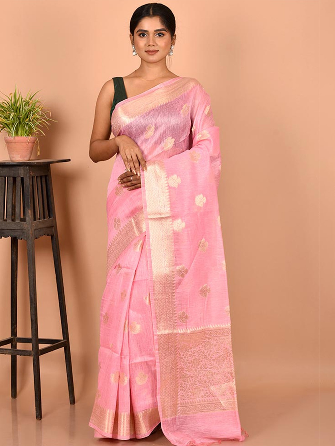 

AllSilks Pink & Gold-Toned Woven Design Zari Pure Linen Saree
