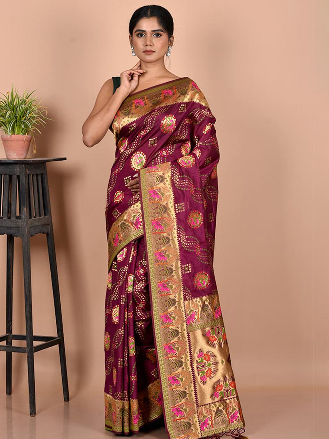 

AllSilks Magenta & Gold-Toned Woven Design Zari Silk Blend Saree