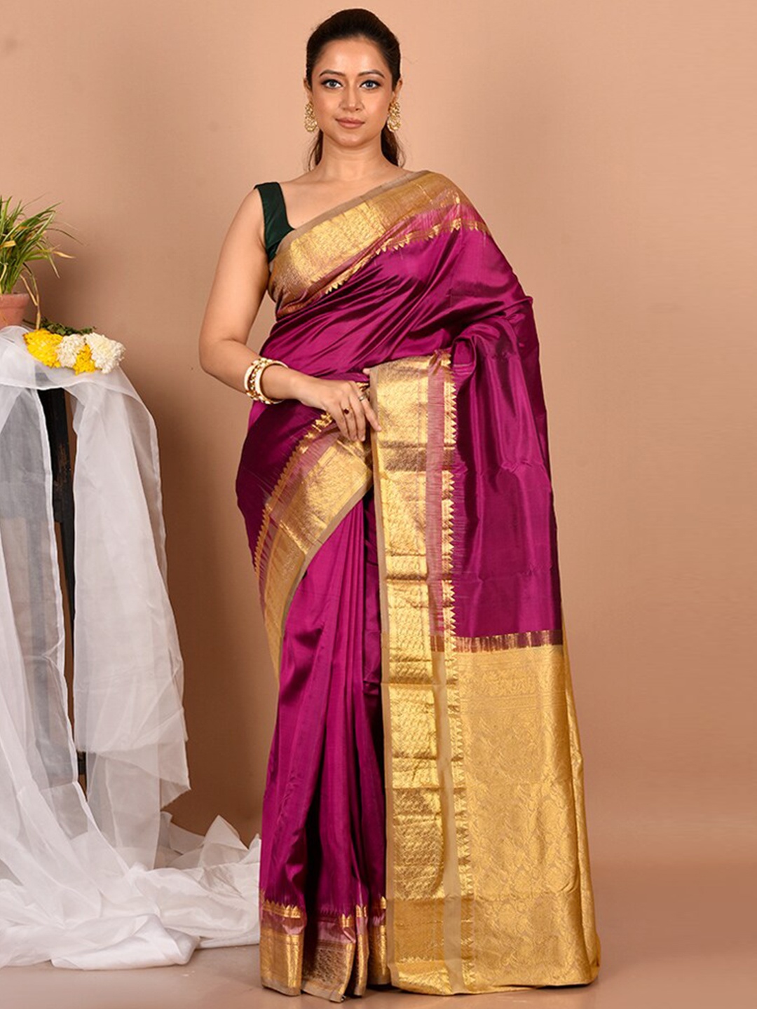 

AllSilks Purple & Gold-Toned Zari Pure Silk Kanjeevaram Saree