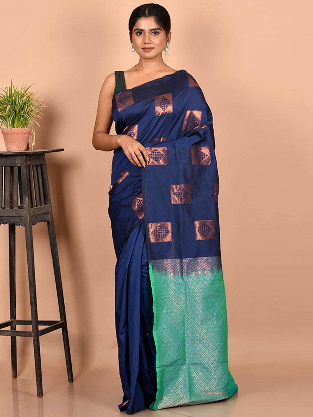 

AllSilks Navy Blue & Copper-Toned Woven Design Zari Silk Blend Kanjeevaram Saree