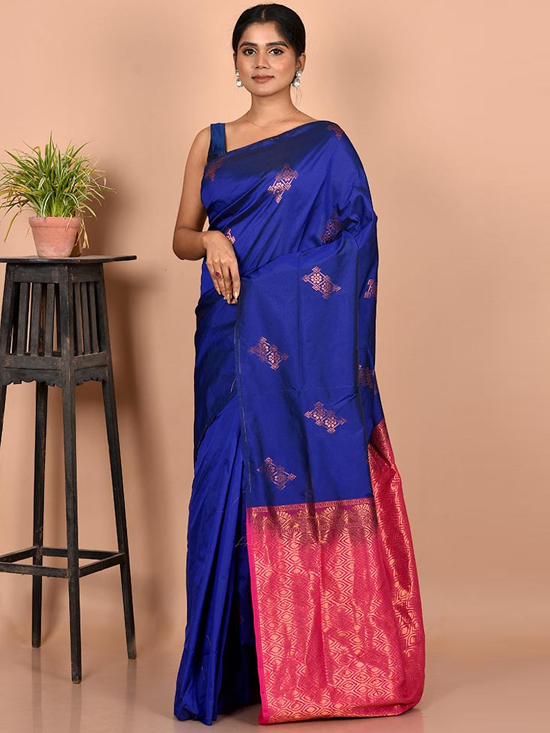 

AllSilks Blue & Pink Woven Design Zari Silk Blend Kanjeevaram Saree