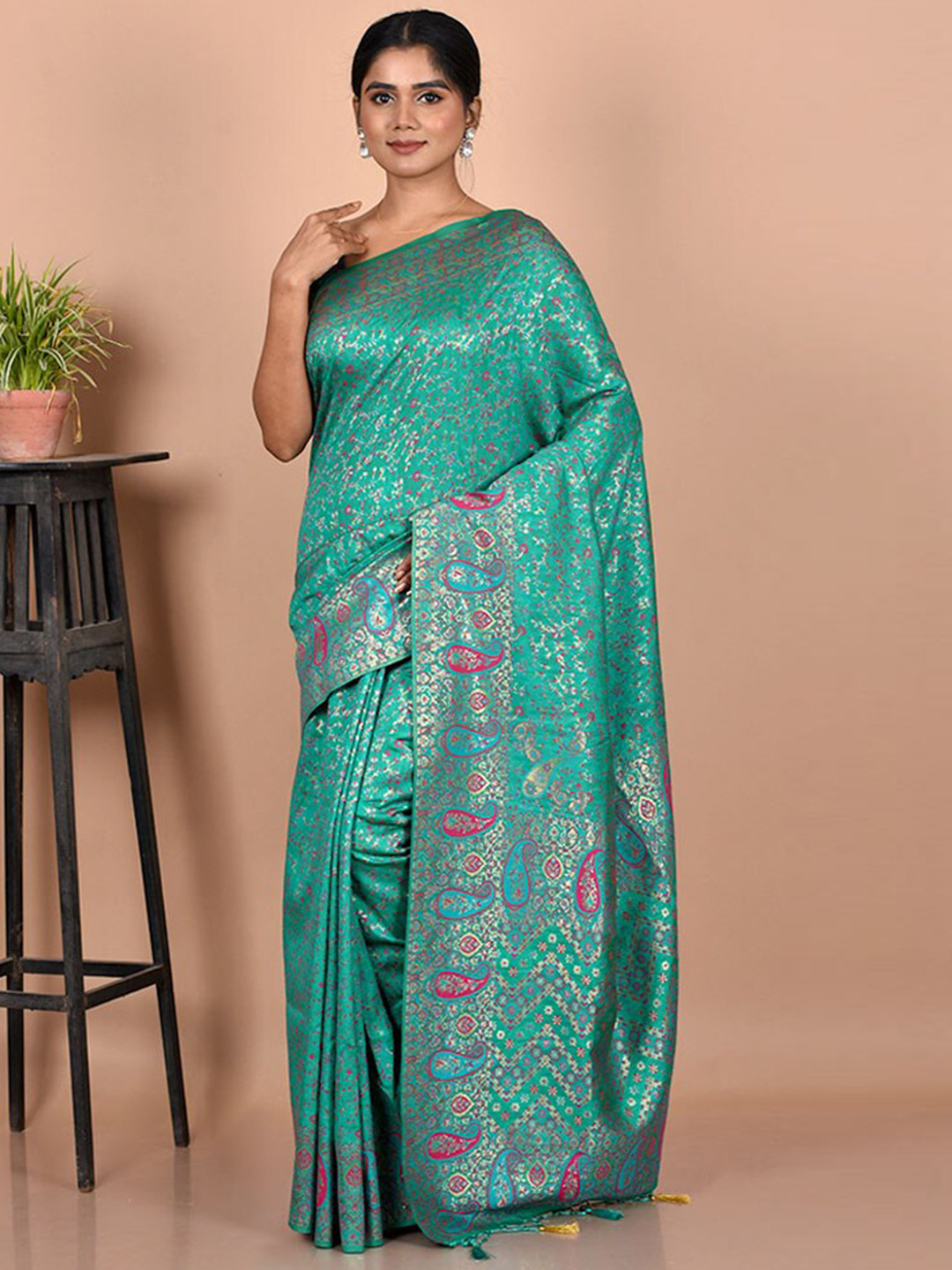 

AllSilks Green & Pink Woven Design Zari Silk Blend Saree