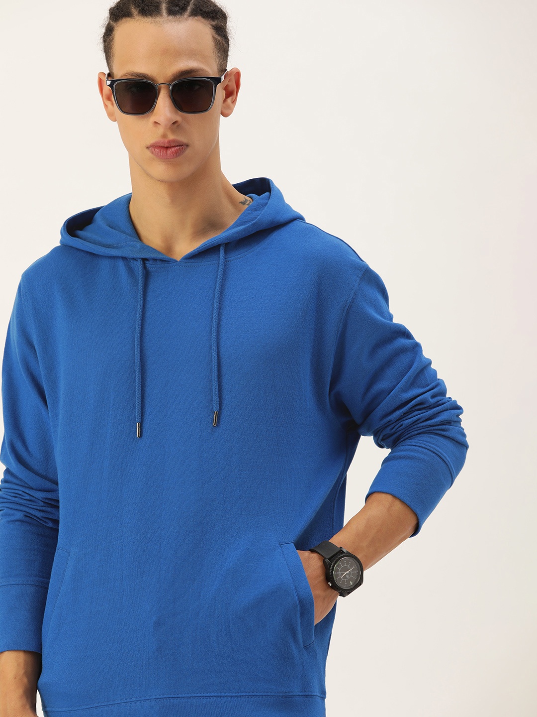 

Kook N Keech Men Solid Hooded Sweatshirt, Blue