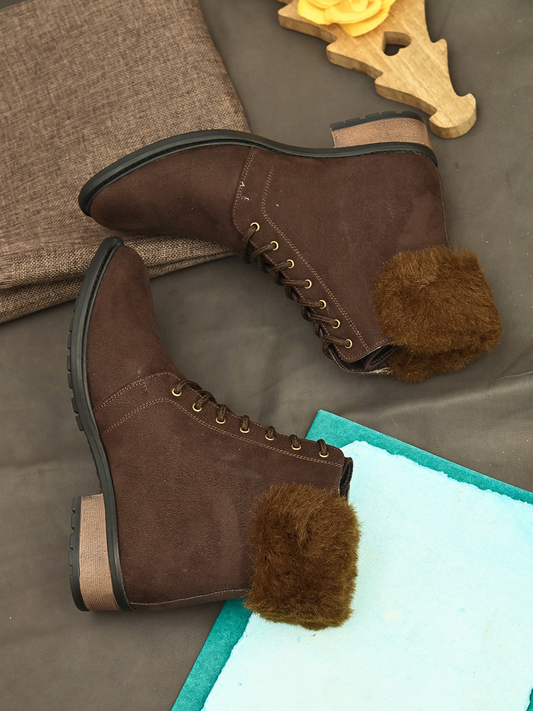 

Roadster Women Brown Casual Block-Heeled Winter Boots