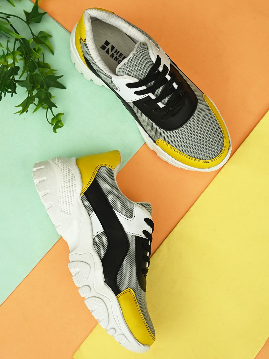 

HERE&NOW Women Colourblocked Sneakers, Grey