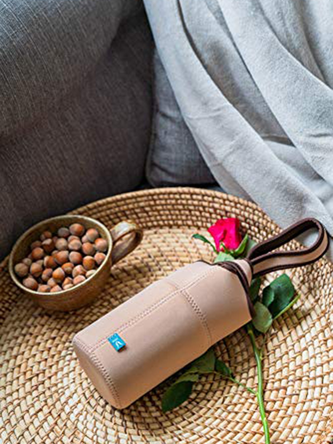 

Vaya Cream-Color & Brown Set of 2 Stainless Steel Food Container With Reversible Bag 600ml