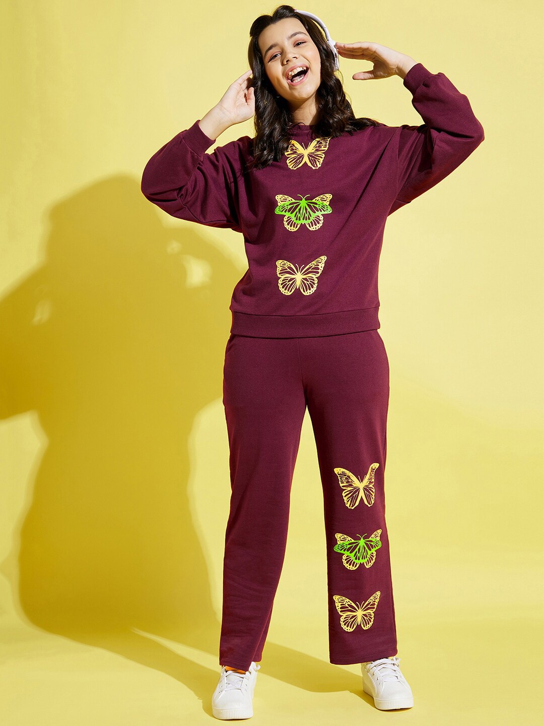 

Noh Voh - SASSAFRAS Kids Girls Maroon Printed Sweatshirt with Trousers