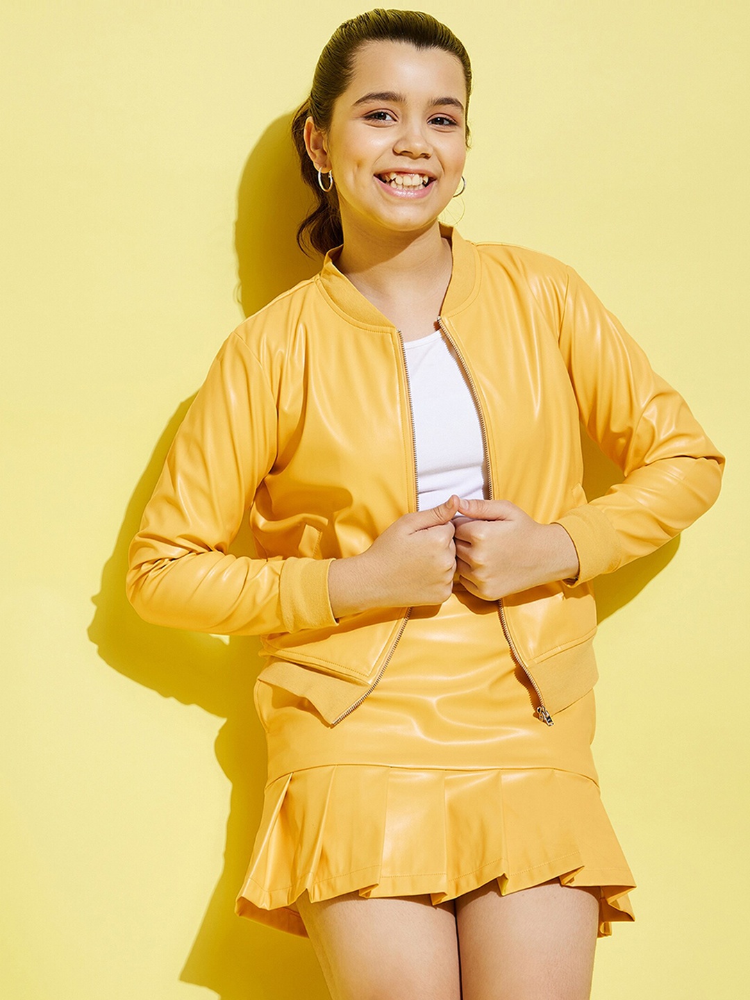 

Noh Voh - SASSAFRAS Kids Girls Yellow Floral Crop Bomber Jacket