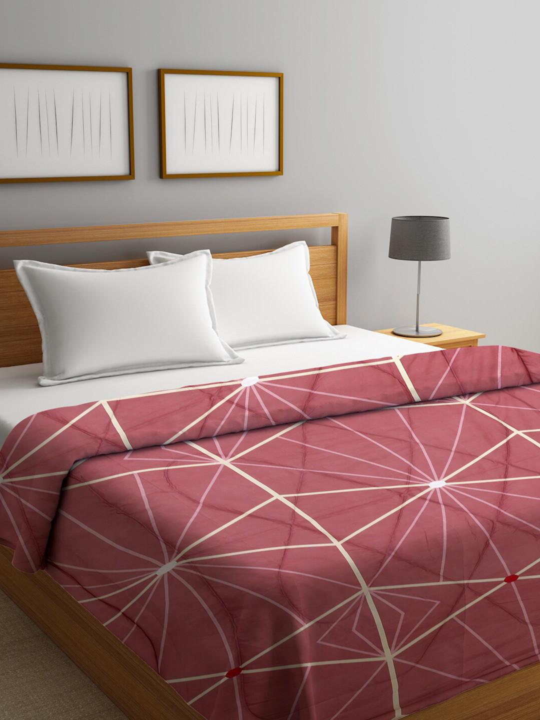 

HOSTA HOMES Pink & Beige Geometric Mild Winter 210 GSM Double Bed Comforter
