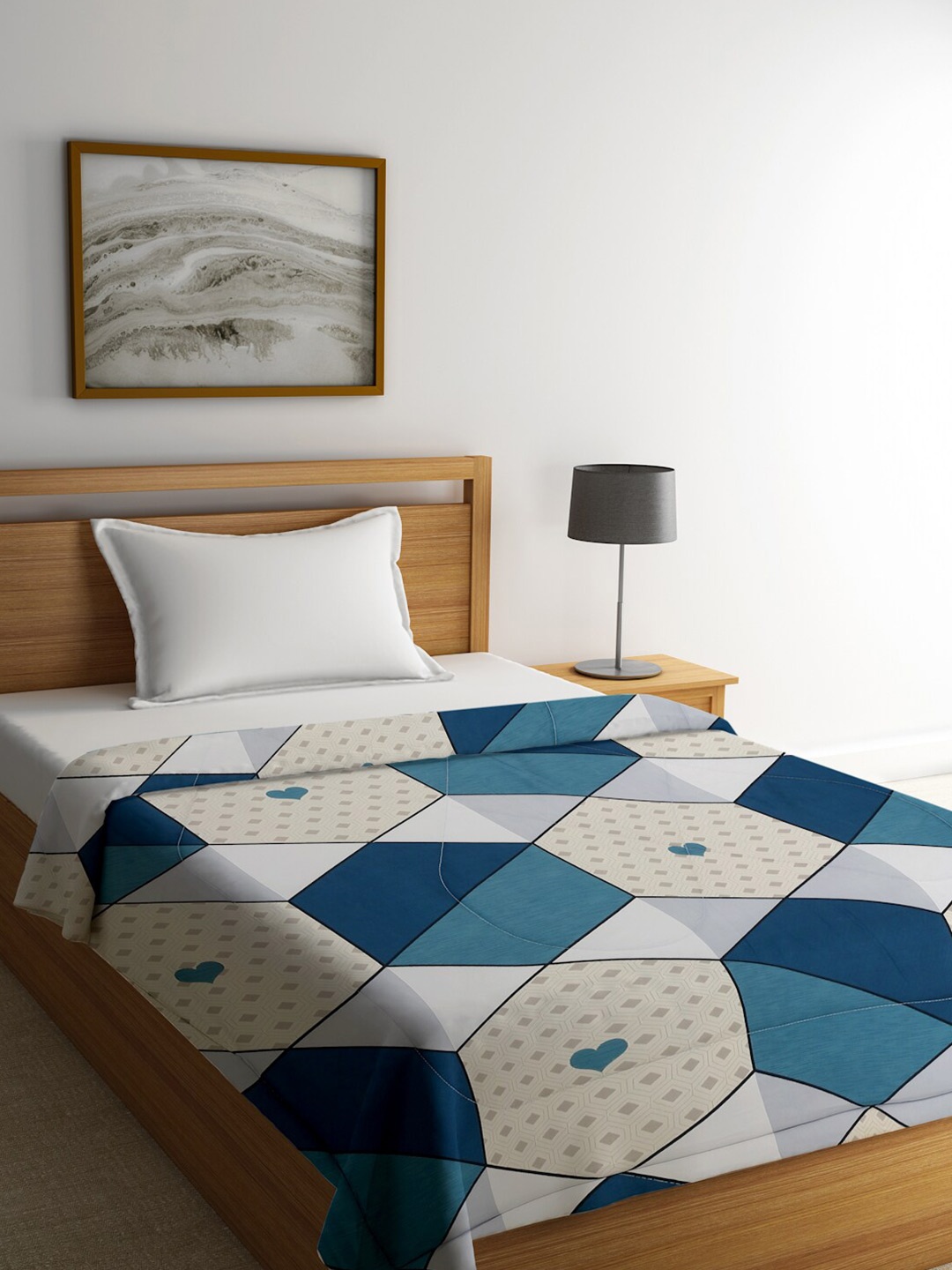 

HOSTA HOMES Cream-Coloured & White Geometric Mild Winter 210 GSM Single Bed Comforter
