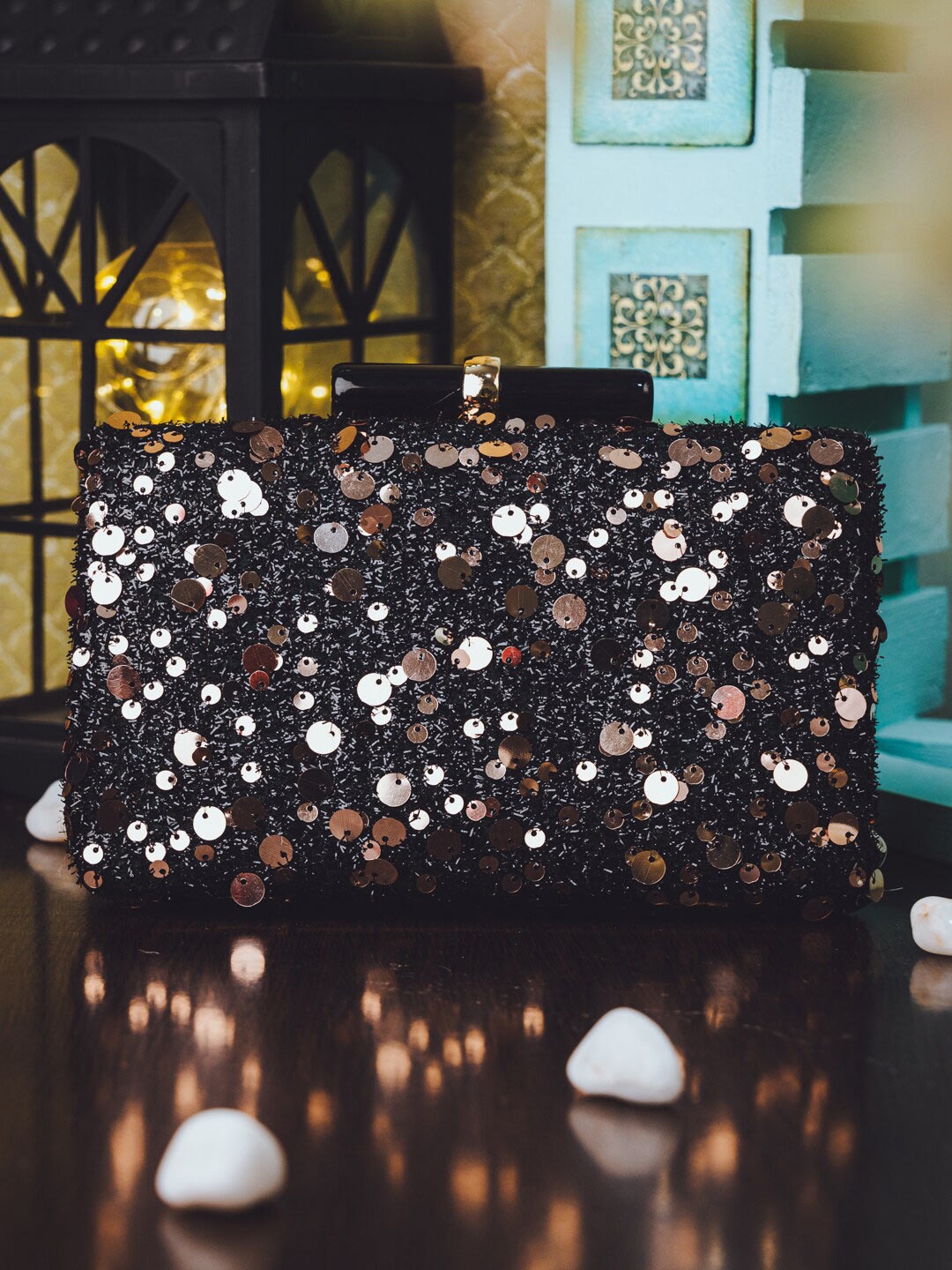 

NR By Nidhi Rathi Black & Gold-Toned Embellished Box Clutch