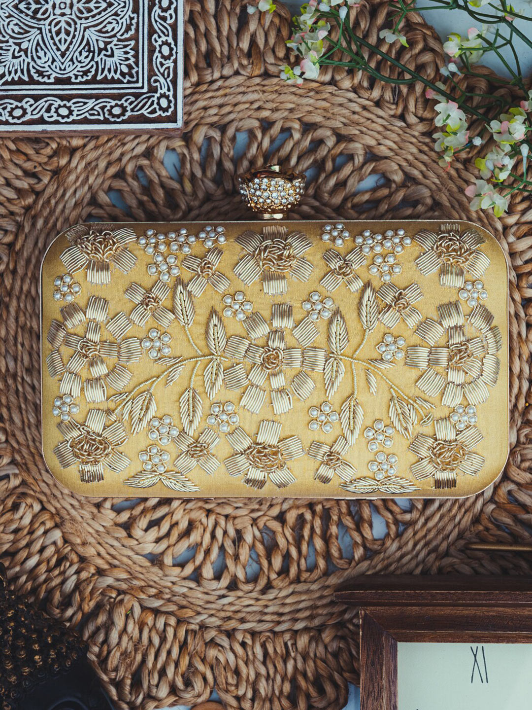 

NR By Nidhi Rathi Gold-Toned & White Embroidered Box Clutch
