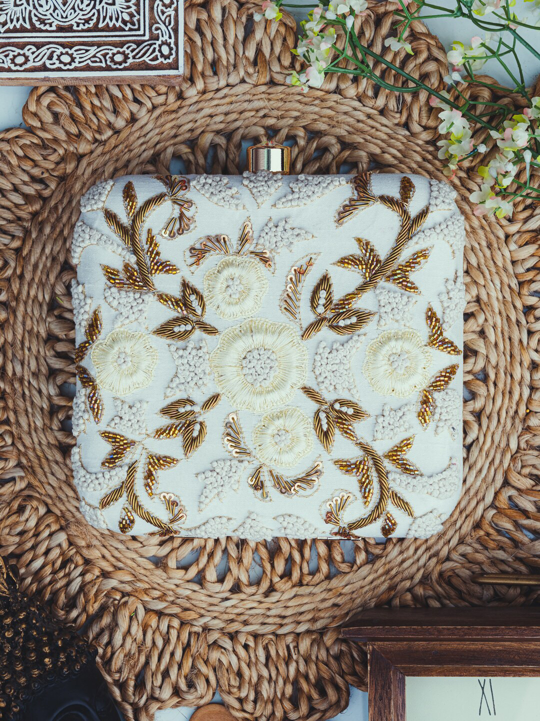 

NR By Nidhi Rathi White & Gold-Toned Embroidered Embroidered Box Clutch
