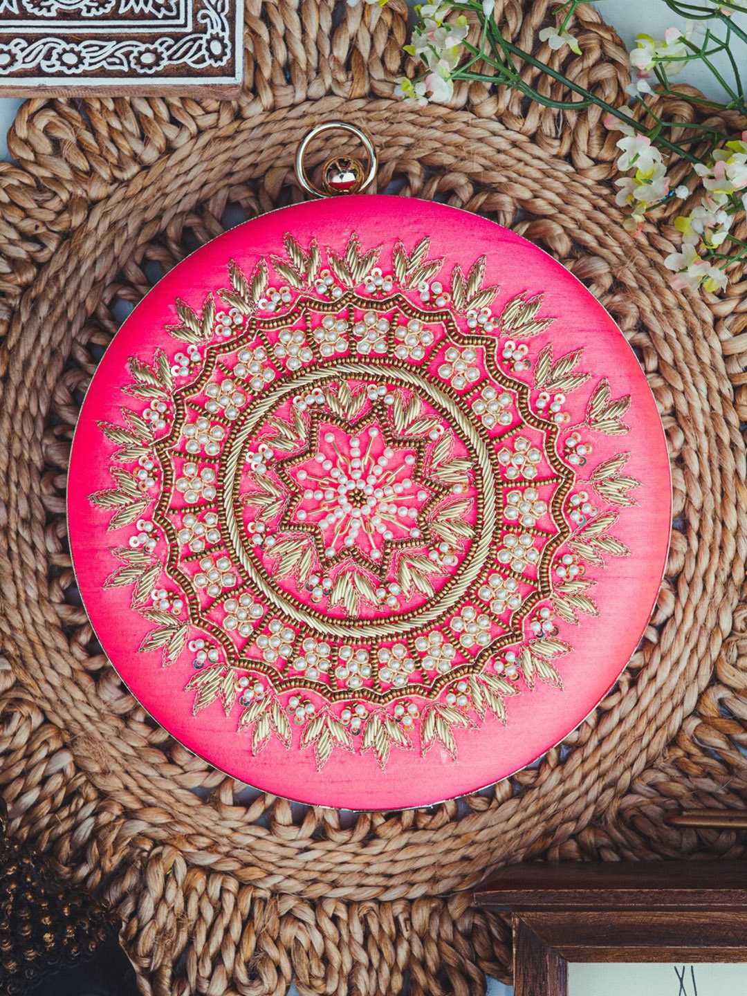 

NR By Nidhi Rathi Coral & Gold-Toned Embroidered Embroidered Box Clutch