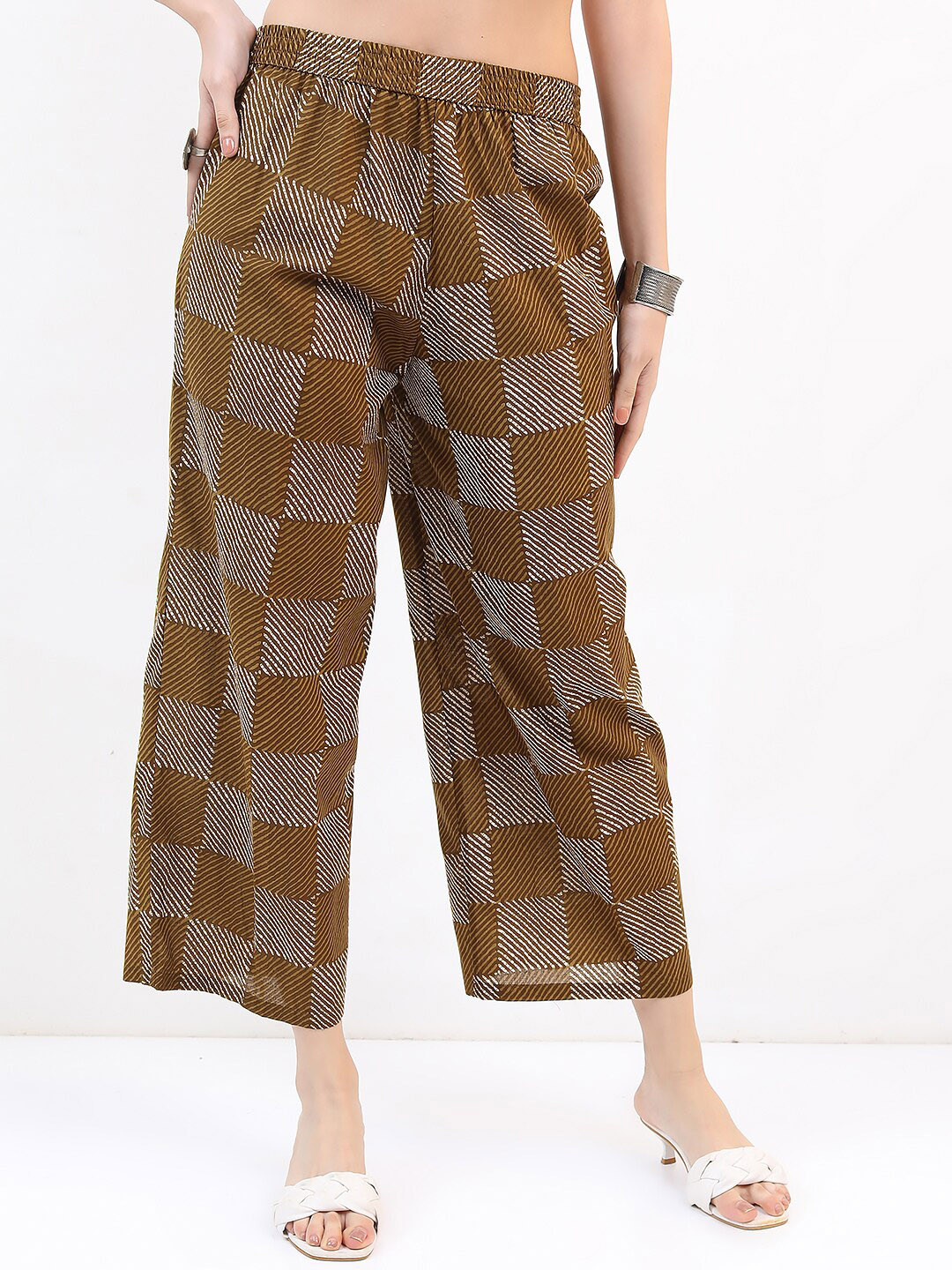 

Vishudh Women Brown Checked Cotton Palazzos