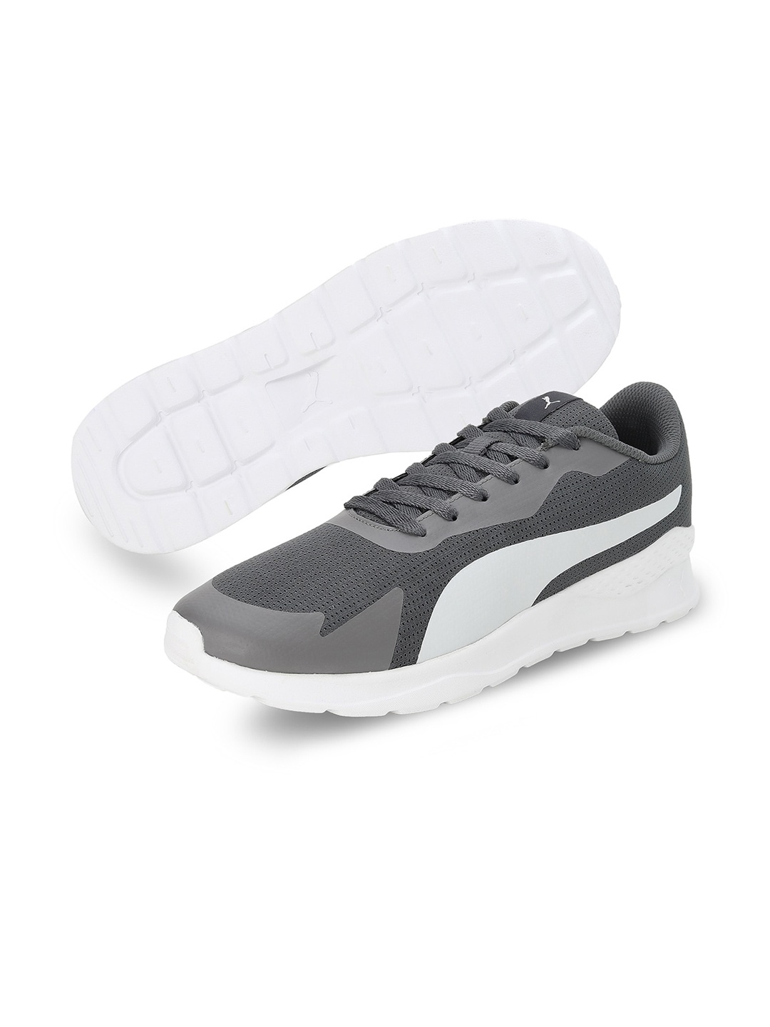 

Puma Men Trafford Textured Sneakers, Grey