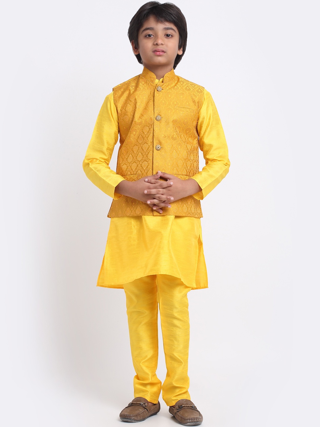 

KRAFT INDIA Kurta & Churidar With Nehru Jacket, Yellow