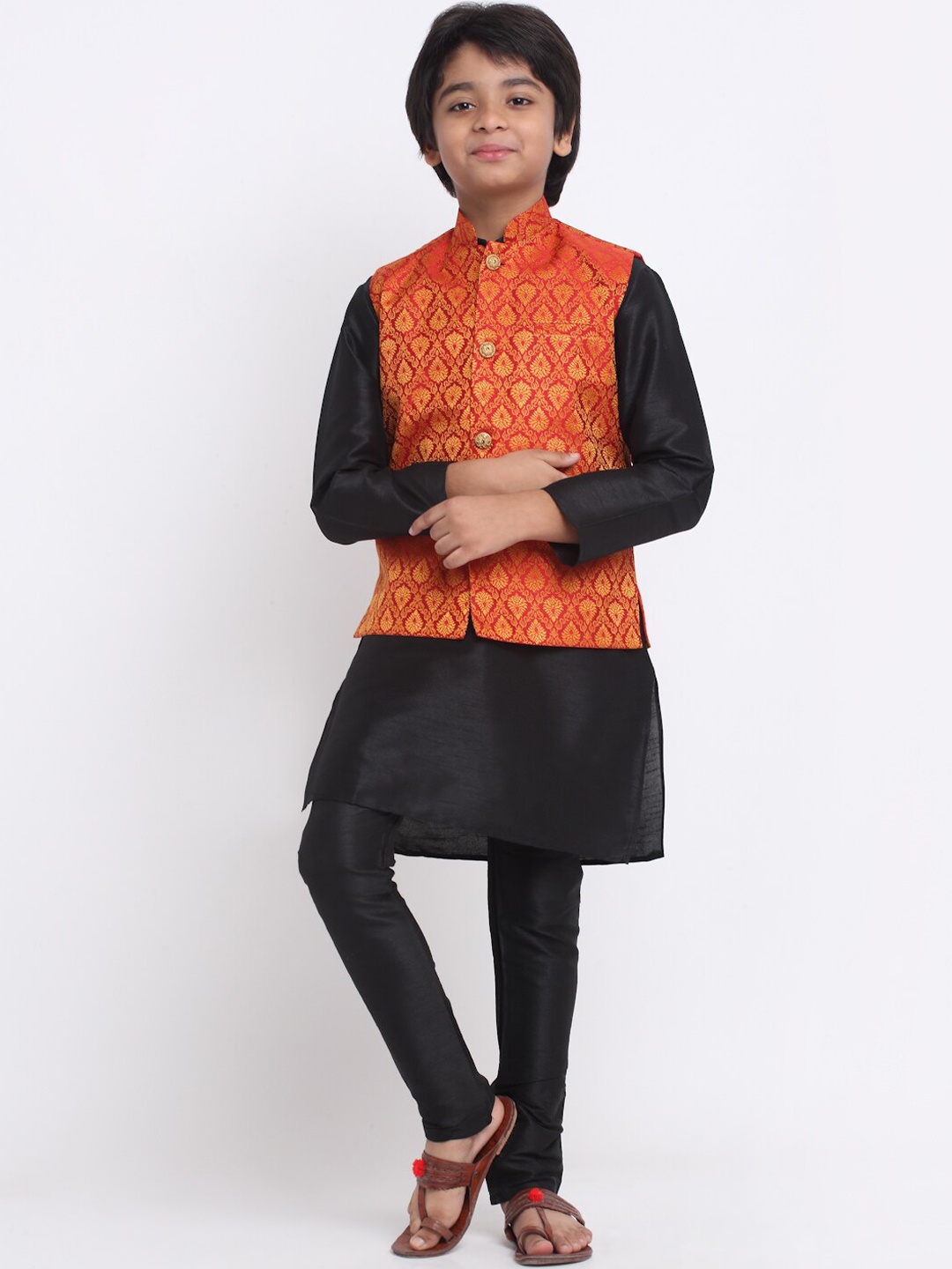 

KRAFT INDIA Kurta & Churidar With Nehru Jacket, Black