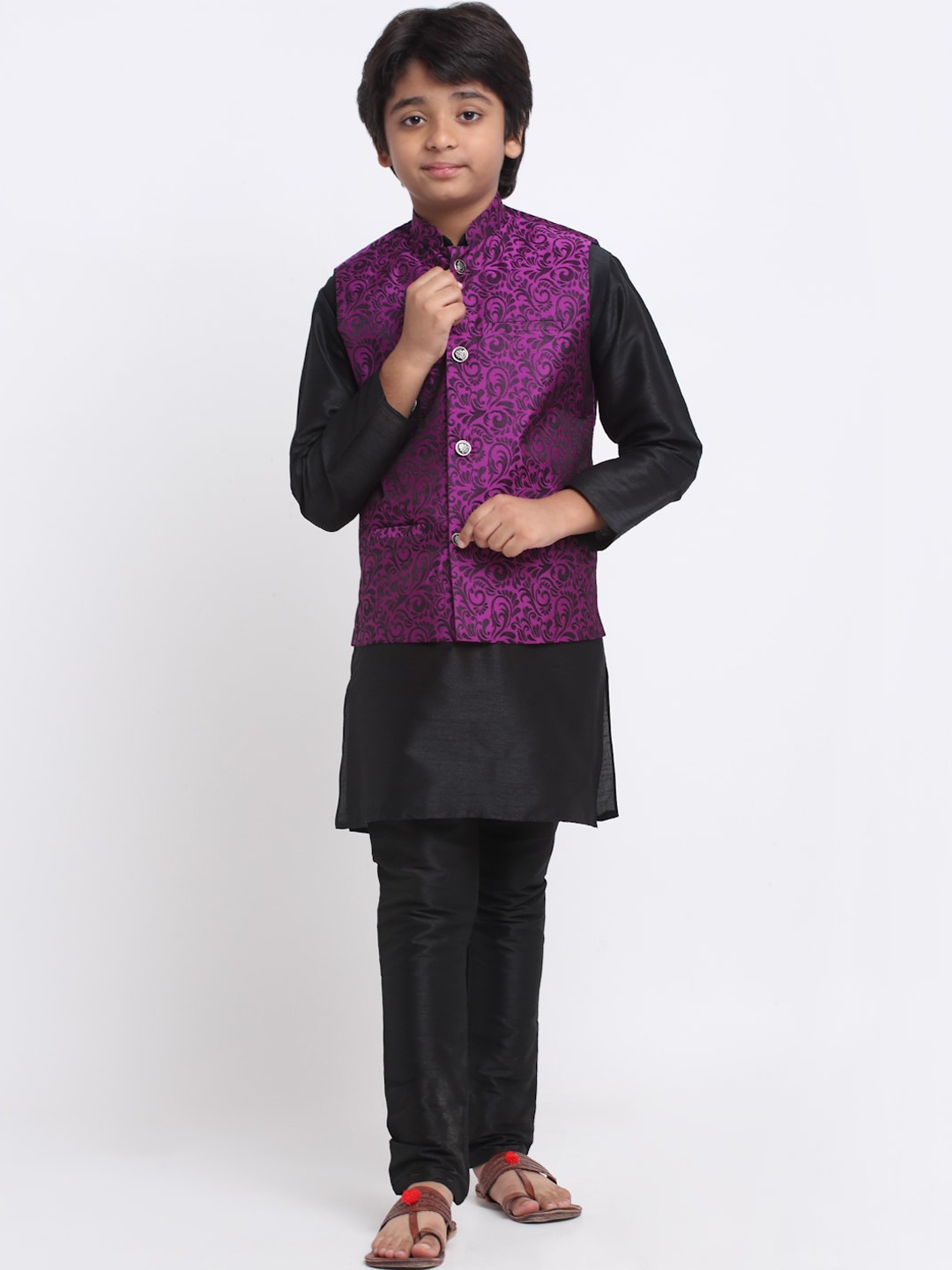 

KRAFT INDIA Kurta & Churidar With Nehru Jacket, Black