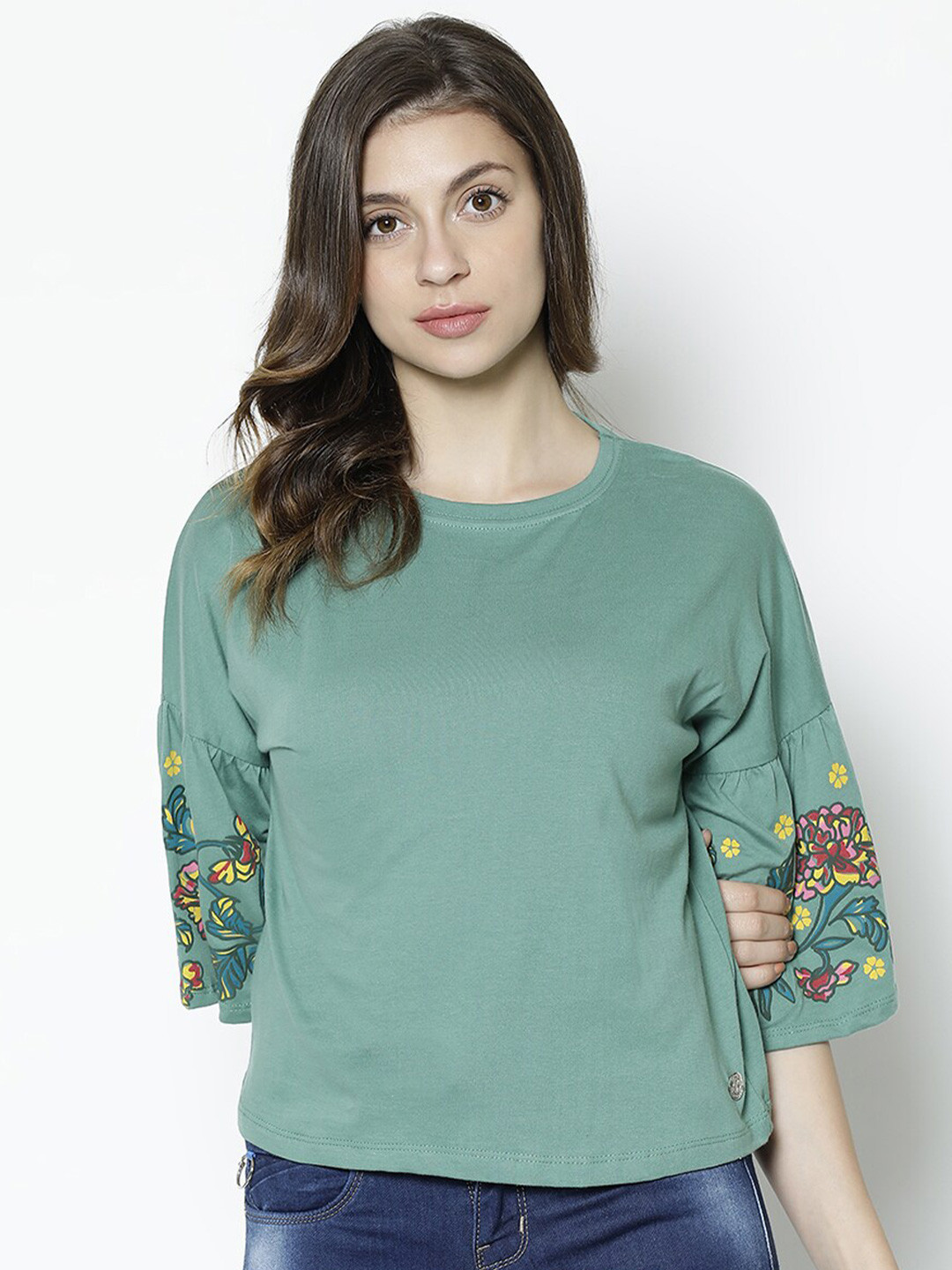 

V2 Value & Variety Green & Yellow Floral Printed Round Neck Top