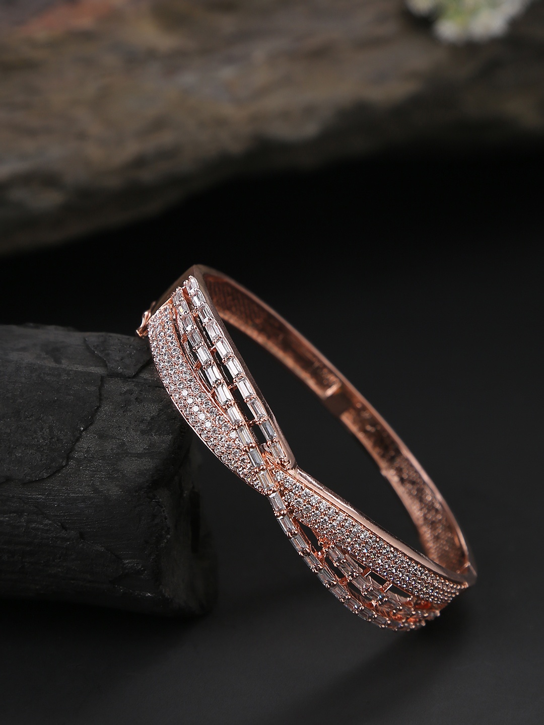 

SOHI Women White Brass Rose Gold-Plated Bangle-Style Bracelet